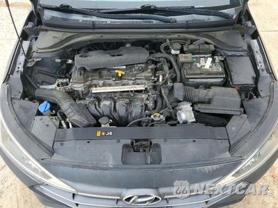 Zdjęcie 11 z 12 samochodu: 2020 HYUNDAI ELANTRA SEL VIN:5NPD84LF4LH552058 - miniatura