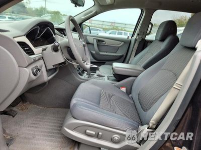 Zdjęcie 7 z 13 samochodu: 2017 CHEVROLET TRAVERSE LS VIN:1GNKRFKD9HJ197281 - miniatura