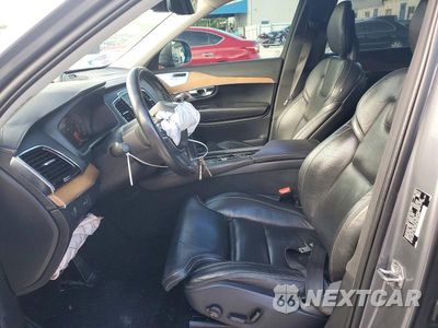Zdjęcie 7 z 13 samochodu: 2016 VOLVO XC90 T6 VIN:YV4A22PL1G1000634 - miniatura