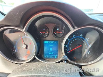 Zdjęcie 9 z 12 samochodu: 2014 CHEVROLET CRUZE LS VIN:1G1PA5SH4E7156903 - miniatura
