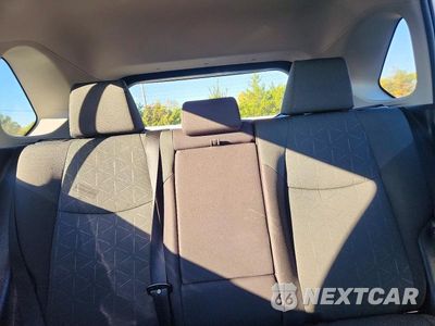 Zdjęcie 10 z 14 samochodu: 2023 TOYOTA RAV4 XLE VIN:2T3P1RFV2PW330280 - miniatura