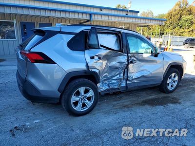 Trzecie zdjęcie samochodu z tyłu: 2019 TOYOTA RAV4 XLE VIN:2T3P1RFV7KC002816 - miniatura
