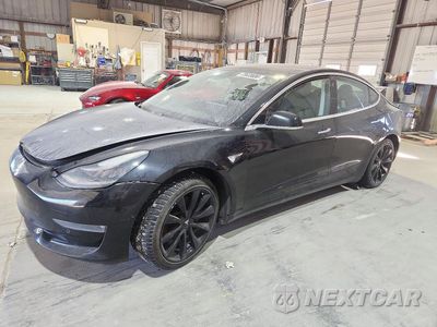 2018 TESLA MODEL 3 5YJ3E1EA2JF071211 - główne zdjęcie licytacji z USA - miniatura