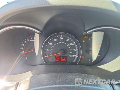 Zdjęcie 9 z 13 samochodu: 2015 KIA SORENTO LX VIN:5XYKT3A67FG627012 - miniatura