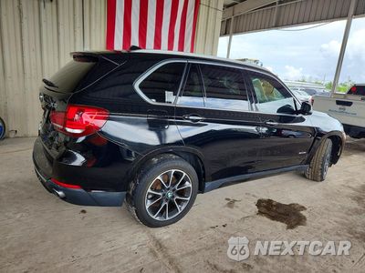 Trzecie zdjęcie samochodu z tyłu: 2017 BMW X5 SDRIVE35I VIN:5UXKR2C5XH0U20229 - miniatura