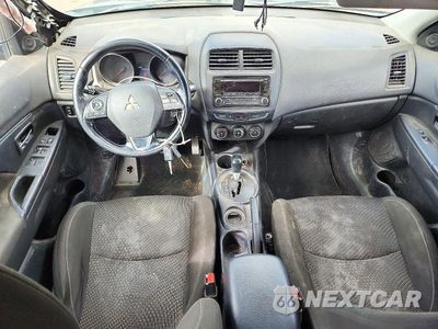 Zdjęcie 8 z 13 samochodu: 2016 MITSUBISHI OUTLANDER SPORT ES VIN:JA4AP3AWXGZ030532 - miniatura