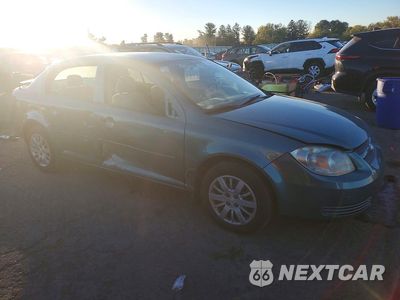 Czwarte zdjęcie samochodu z boku: 2010 CHEVROLET COBALT 1LT VIN:1G1AD5F53A7212479 - miniatura