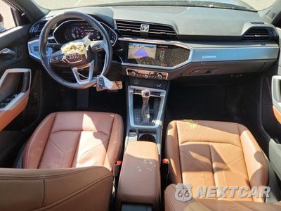 Zdjęcie 8 z 12 samochodu: 2023 AUDI Q3 PREMIUM 40 VIN:WA1AUCF31P1135630 - miniatura
