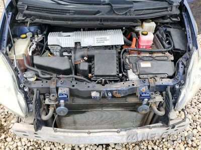 Zdjęcie 11 z 13 samochodu: 2013 TOYOTA PRIUS THREE VIN:JTDKN3DU3D1721258 - miniatura