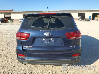 Zdjęcie 6 z 13 samochodu: 2019 KIA SORENTO LX V6 VIN:5XYPG4A50KG495132 - miniatura