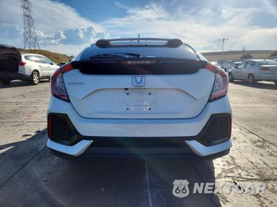 Zdjęcie 6 z 12 samochodu: 2017 HONDA CIVIC LX VIN:SHHFK7H22HU409938 - miniatura