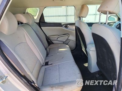 Zdjęcie 10 z 13 samochodu: 2021 KIA SOUL S VIN:KNDJ23AU5M7775215 - miniatura