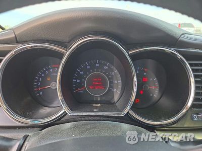 Zdjęcie 9 z 13 samochodu: 2013 KIA OPTIMA EX VIN:5XXGN4A70DG240950 - miniatura