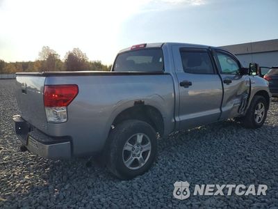 Trzecie zdjęcie samochodu z tyłu: 2010 TOYOTA TUNDRA CREWMAX SR5 VIN:5TFDY5F1XAX136992 - miniatura