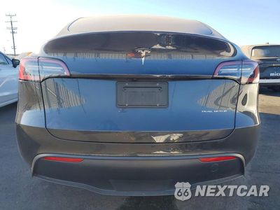 Zdjęcie 6 z 14 samochodu: 2024 TESLA MODEL Y VIN:7SAYGDEE7RF070865 - miniatura