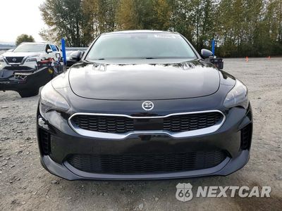 Piąte zdjęcie samochodu w środku: 2018 KIA STINGER PREMIUM VIN:KNAE25LA4J6024508 - miniatura