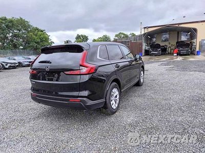Czwarte zdjęcie samochodu z boku: 2026 HONDA CR-V LX VIN:2HKRS4H27TH413197 - miniatura