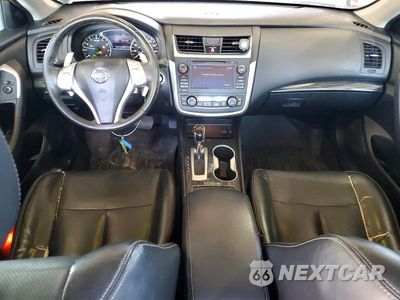 Zdjęcie 8 z 12 samochodu: 2016 NISSAN ALTIMA 3.5 SL VIN:1N4BL3AP0GC110879 - miniatura