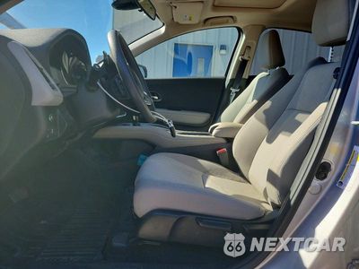 Zdjęcie 7 z 12 samochodu: 2022 HONDA HR-V EX VIN:3CZRU6H57NM764523 - miniatura