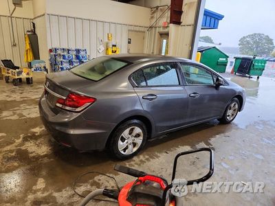 Trzecie zdjęcie samochodu z tyłu: 2013 HONDA CIVIC LX VIN:19XFB2F52DE027300 - miniatura