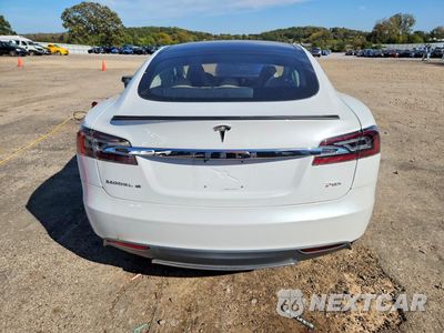 Zdjęcie 6 z 12 samochodu: 2013 TESLA MODEL S VIN:5YJSA1DP2DFP10348 - miniatura