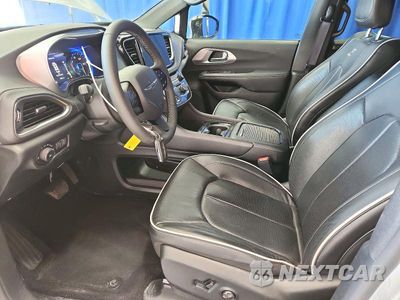 Zdjęcie 7 z 14 samochodu: 2026 CHRYSLER PACIFICA LIMITED VIN:2C4RC1GG9TR170052 - miniatura