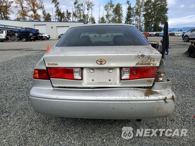 Zdjęcie 6 z 13 samochodu: 2000 TOYOTA CAMRY LE V6 VIN:JT2BF22K8Y0261415 - miniatura