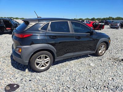 Trzecie zdjęcie samochodu z tyłu: 2019 HYUNDAI KONA SE VIN:KM8K12AA0KU330351 - miniatura