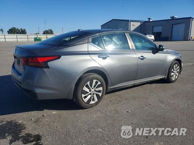 Trzecie zdjęcie samochodu z tyłu: 2019 NISSAN ALTIMA S VIN:1N4BL4BW9KC202674 - miniatura