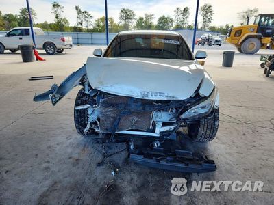 Piąte zdjęcie samochodu w środku: 2016 INFINITI Q70 3.7 VIN:JN1BY1AP2GM221270 - miniatura