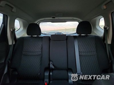 Zdjęcie 10 z 13 samochodu: 2018 NISSAN ROGUE SV VIN:5N1AT2MV5JC810507 - miniatura
