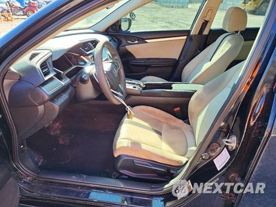 Zdjęcie 7 z 13 samochodu: 2017 HONDA CIVIC EX VIN:2HGFC2F72HH554067 - miniatura