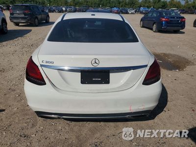 Zdjęcie 6 z 13 samochodu: 2019 MERCEDES-BENZ C 300 VIN:55SWF8DB4KU297859 - miniatura