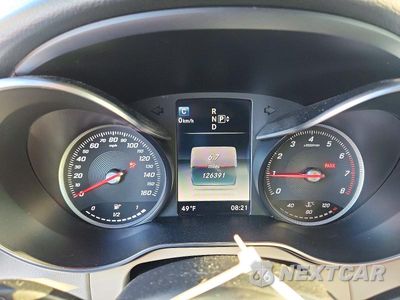 Zdjęcie 9 z 12 samochodu: 2015 MERCEDES-BENZ C 300 4MATIC VIN:55SWF4KB7FU000844 - miniatura
