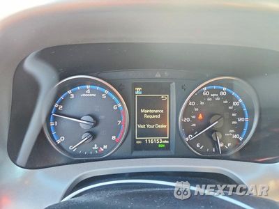 Zdjęcie 9 z 13 samochodu: 2018 TOYOTA RAV4 XLE VIN:2T3WFREVXJW457364 - miniatura