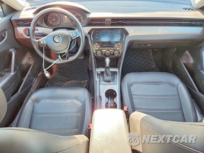 Zdjęcie 8 z 12 samochodu: 2021 VOLKSWAGEN PASSAT SE VIN:1VWSA7A30MC009080 - miniatura