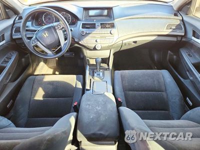 Zdjęcie 8 z 12 samochodu: 2009 HONDA ACCORD LX VIN:1HGCP26379A132820 - miniatura