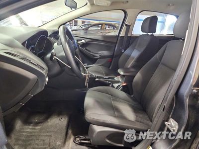 Zdjęcie 7 z 13 samochodu: 2016 FORD FOCUS SE VIN:1FADP3F21GL402809 - miniatura