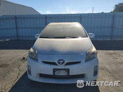Piąte zdjęcie samochodu w środku: 2011 TOYOTA PRIUS TWO VIN:JTDKN3DUXB5313829 - miniatura