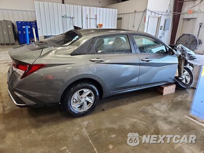Trzecie zdjęcie samochodu z tyłu: 2026 HYUNDAI ELANTRA SE VIN:KMHLL4DGXTU276004 - miniatura