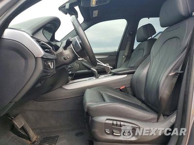 Zdjęcie 7 z 13 samochodu: 2018 BMW X5 XDRIVE50I VIN:5UXKR6C50JL080035 - miniatura