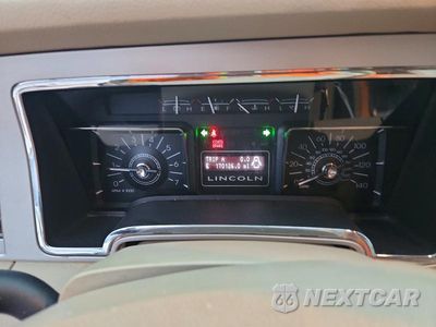 Zdjęcie 9 z 13 samochodu: 2007 LINCOLN NAVIGATOR L VIN:5LMFL27507LJ11390 - miniatura