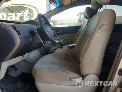 Zdjęcie 7 z 12 samochodu: 2006 TOYOTA PRIUS BASE VIN:JTDKB20U163142902 - miniatura