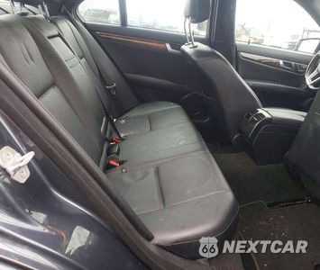 Zdjęcie 10 z 12 samochodu: 2013 MERCEDES-BENZ C 300 4MATIC VIN:WDDGF8AB8DR267146 - miniatura