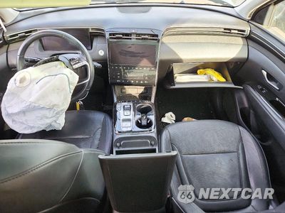 Zdjęcie 8 z 13 samochodu: 2023 HYUNDAI TUCSON LIMITED VIN:5NMJECAEXPH192569 - miniatura