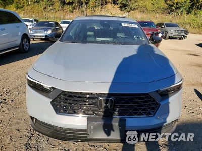 Piąte zdjęcie samochodu w środku: 2023 HONDA ACCORD HYBRID SPORT-L VIN:1HGCY2F77PA026073 - miniatura
