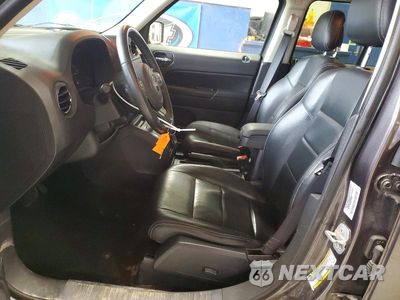 Zdjęcie 7 z 12 samochodu: 2016 JEEP PATRIOT LATITUDE VIN:1C4NJRFB2GD612641 - miniatura