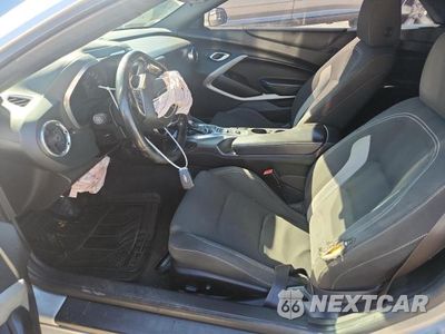 Zdjęcie 7 z 12 samochodu: 2018 CHEVROLET CAMARO LT VIN:1G1FB3DX4J0156291 - miniatura