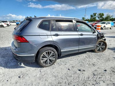 Trzecie zdjęcie samochodu z tyłu: 2024 VOLKSWAGEN TIGUAN SE VIN:3VVNB7AXXRM205177 - miniatura
