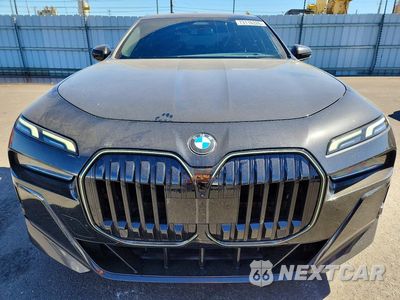 Piąte zdjęcie samochodu w środku: 2025 BMW 740 I VIN:WBA23EH04SCU59046 - miniatura
